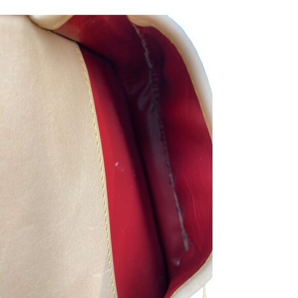 Gray Wristlet - Picture 2 of 3